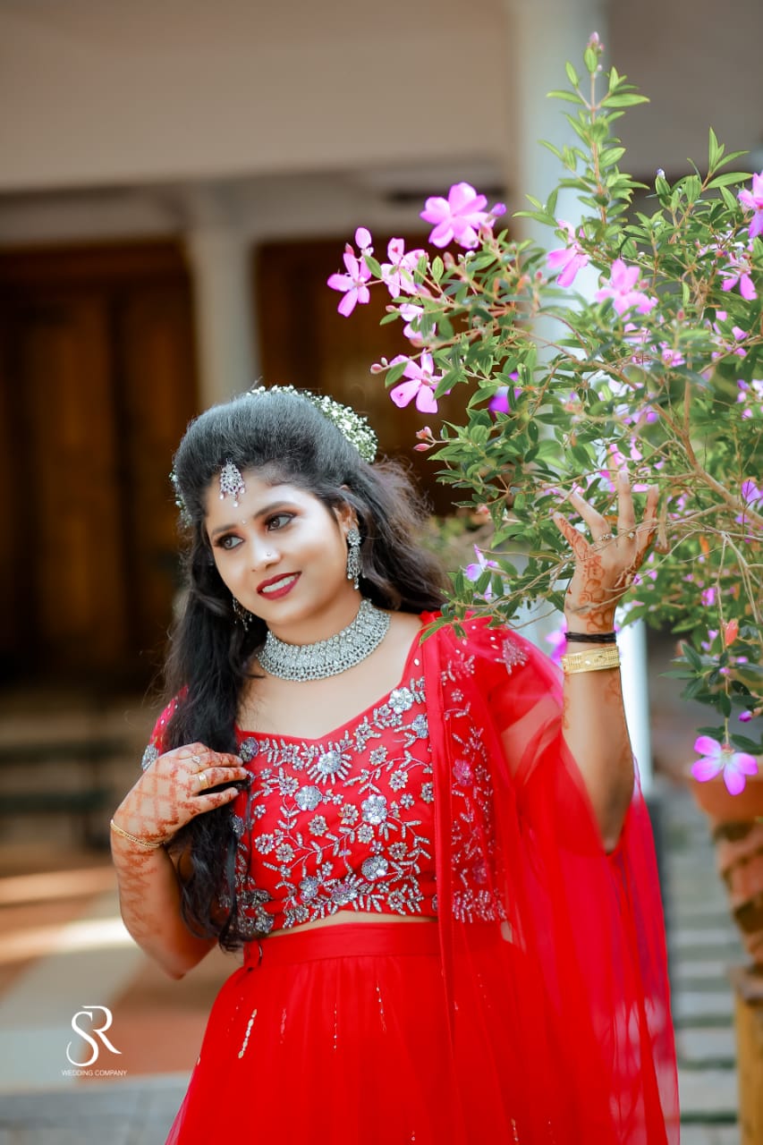 TOUCH N SHINE BEAUTY PARLOUR ARIYALLUR