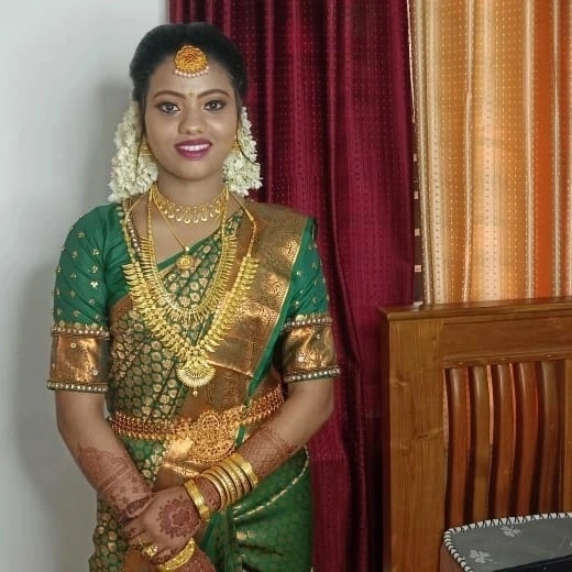 TOUCH N SHINE BEAUTY PARLOUR ARIYALLUR